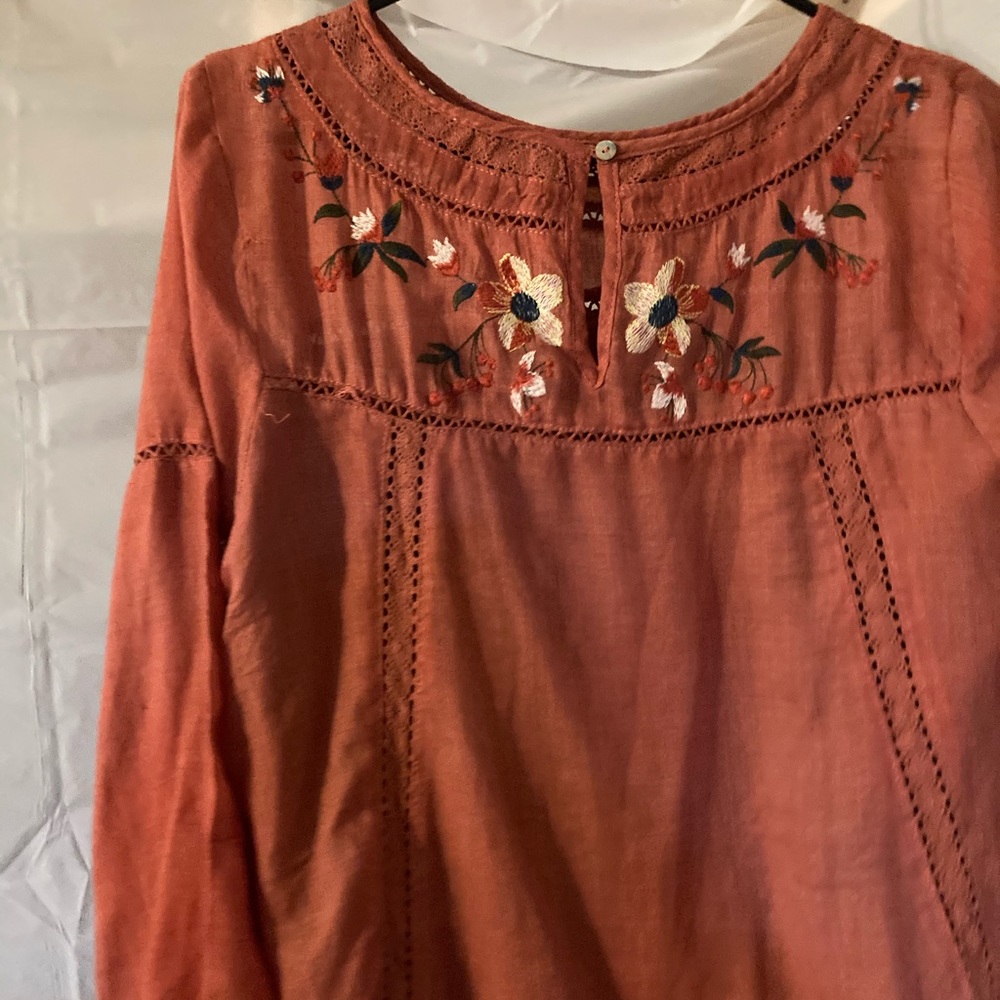 Embroidered Tunic - Picture 3 of 3
